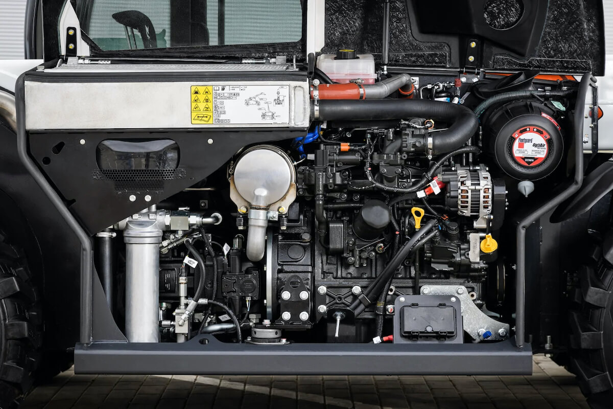 Il TL25.60 Agri è equipaggiato con un motore Bobcat a 4 cilindri Stage V che non richiede l'uso di AdBlue